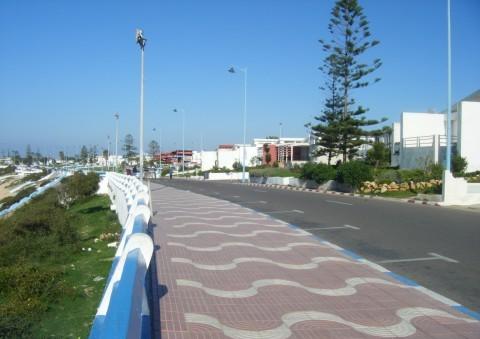 اعتقال ناظر الأوقاف بالجديدة رفقة فتاتين في وضعية مشبوهة