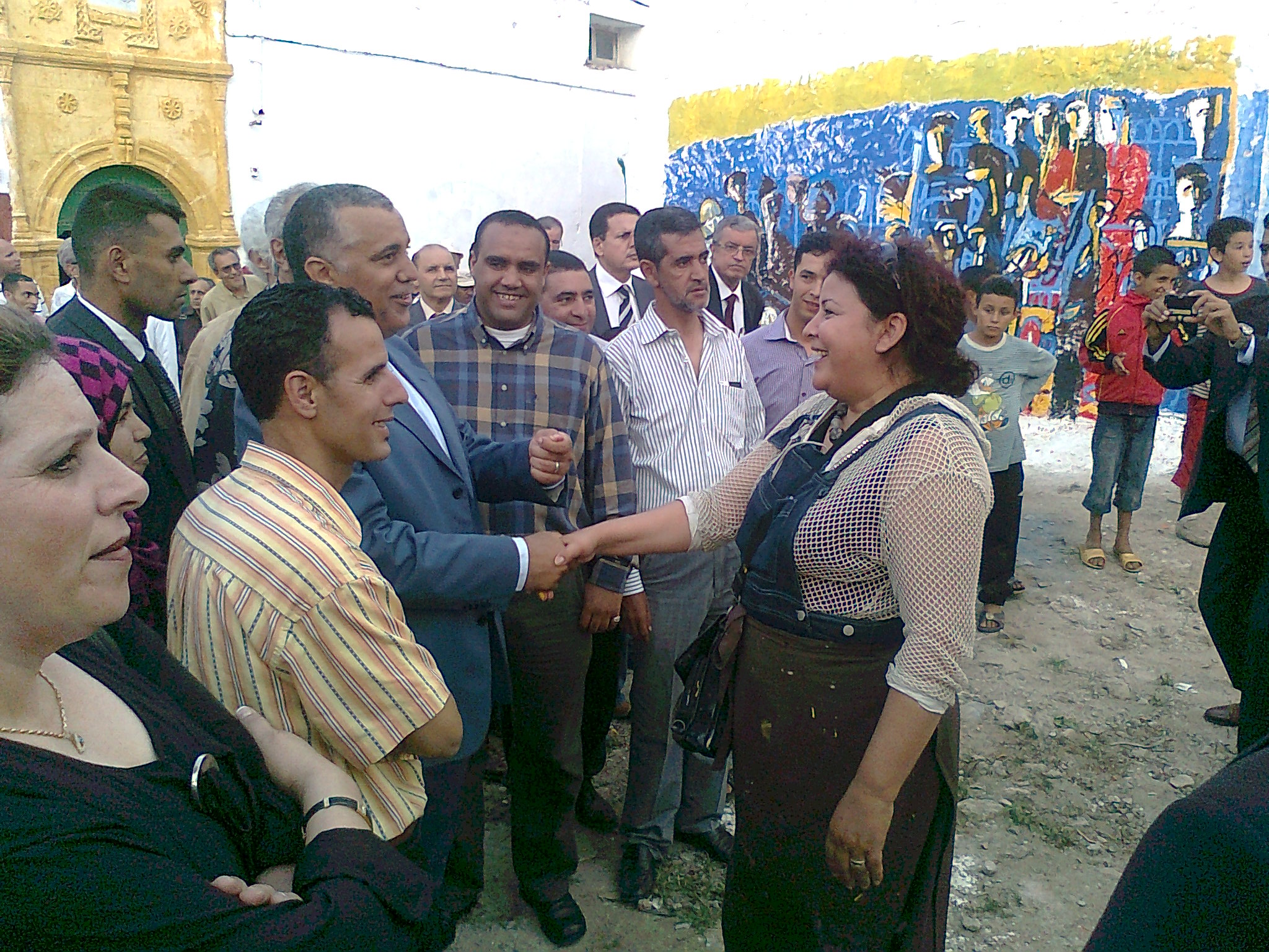 صور زيارة عامل الجديدة لمهرجان جداريات للفن التشكيلي بازمور