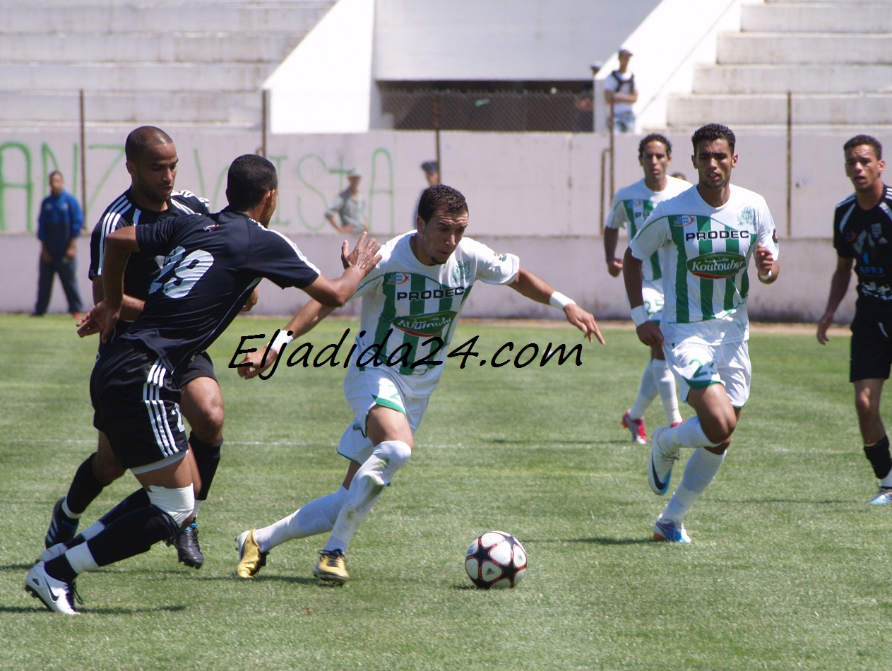 غيابات وازنة في صفوف الدفاع الجديدي في مباراة كاس الكاف