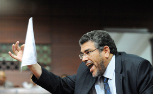 الرميد : العدل والإحسان والنهج حرفا "20 فبراير" عن مسارها