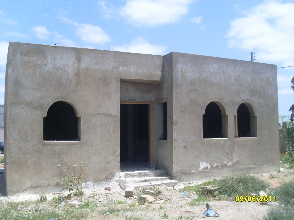 مسكن قائد بآزمور يتحول لمرتع للمنحرفين