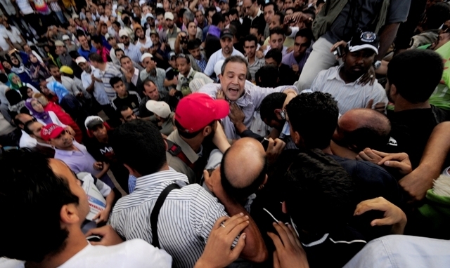 اعتداء على والي أمن الدار البيضاء من قبل "عدليين" ومستقلين من حركة 20 فبراير