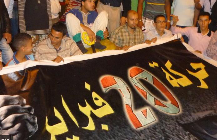 خلافات كبيرة بين الاسلاميين و اليساريين داخل حركة 20 فبراير بالجديدة و مسيرة يوم الاحد لم تتعد 200 شخص