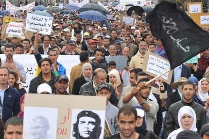 لماذا لا تدافع "العدل" عن الإفطار العلني في رمضان؟