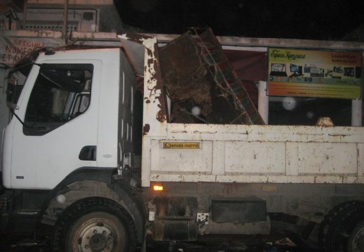 الجديدة : السلطات العمومية تشن حملة ليلية لاسترجاع الأملاك العمومية (صور)