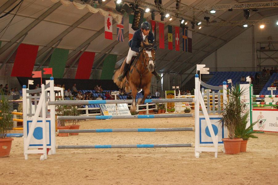الدوري المغربي الملكي الدولي الثاني : تألق الفرسان المغاربة في منافسات جائزة مازغان للقفز على الحواجز