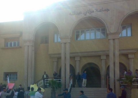 ورشة لصناعة الرخام تغزو دوار الجعافرة بجماعة مولاي عبد الله دون سند قانوني