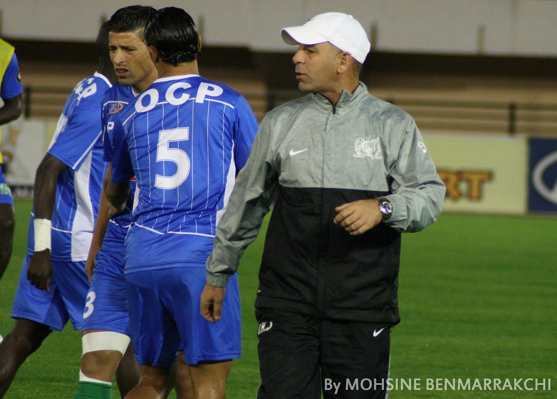 محسن الضرعاوي : المعد البدني الذي تخلى عنه الدفاع الجديدي و التحق بالماص و فاز معه بكاس الكاف