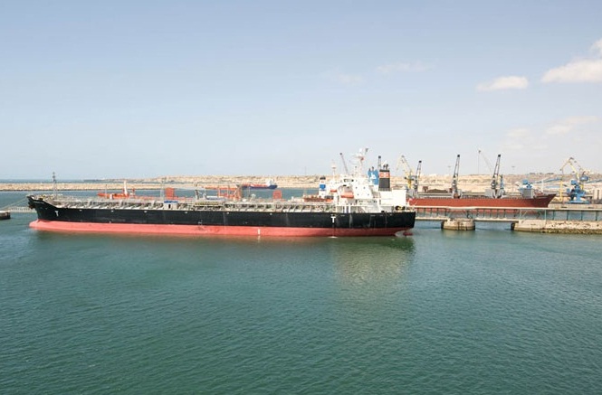 إنزال امني في الجديدة بسبب باخرة بانامية مشبوهة بالجرف الاصفر