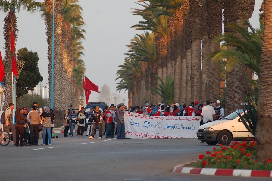 ملف المعطلين والمعادلة الكيميائية الصعبة