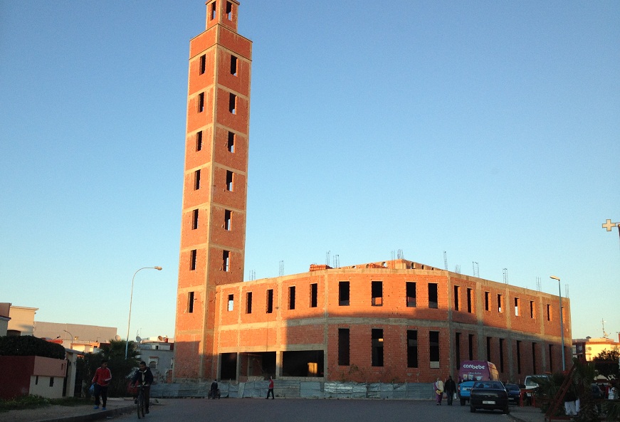 سكان حي الأمل بالجديدة يحتجون ضد استمرار إغلاق مسجد عمر بن الخطاب منذ عدة سنوات