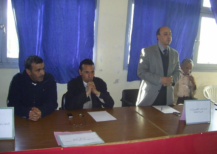 الاحتفاء بالتلاميذ المتفوقين بالثانوية التأهيلية أولاد عمران إقليم سيدي بنور