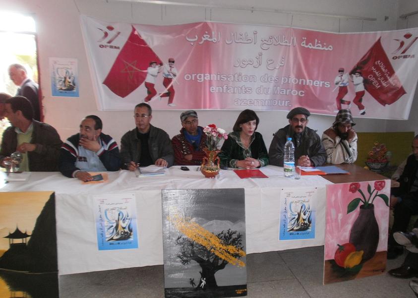 على هامش اختتام الدورة الخامسة للصالون الشعري  لمنظمة الطلائع بآزمور