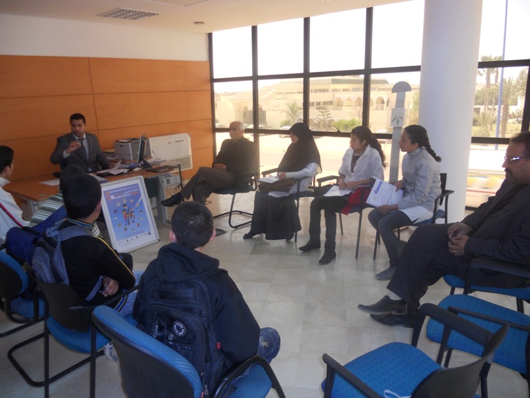 بمناسبة اليوم المالي للأطفال، نيابة التعليم بسيدي بنور تنظم زيارات ميدانية للوكالات البنكية