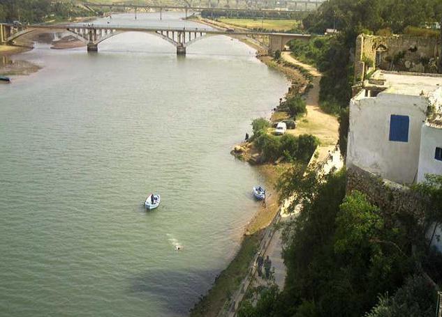 آزمور: المدينة التي تحلم  بأن تصبح مدينة