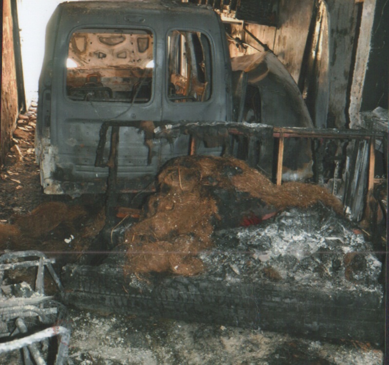 حريق بحي أم الربيع بآزمور يأتي على سيارة ووثائق عدل