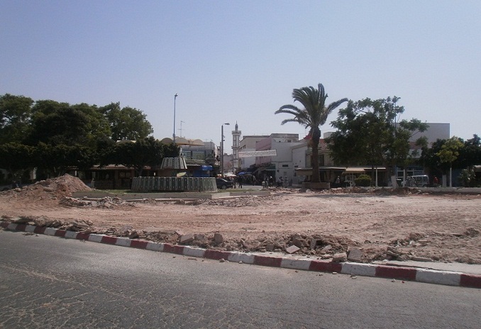 غليان بمدينة آزمور جراء ما تعرفه أشغال التزليج والترصيف من عشوائية