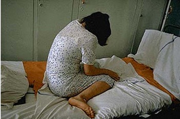 فتاة تتعرض لاغتصاب جماعي ودرك أزمور يلقي القبض على أطراف متورطة في القضية