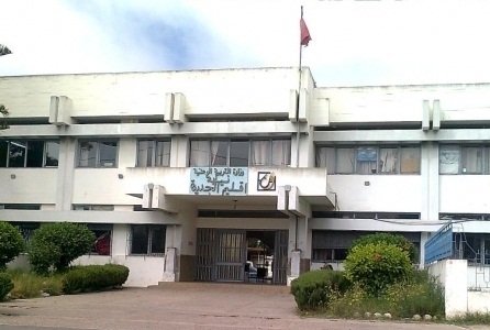 المكتب المحلي للجامعة الوطنية لموظفي التعليم بآزمور يصدر بيانا ضد مدير مدرسة سيدي علي