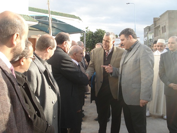 بالصور.. عامل الاقليم يشرف على الافتتاح الرسمي للمركب الثقافي عبدالله العروي بآزمــــور