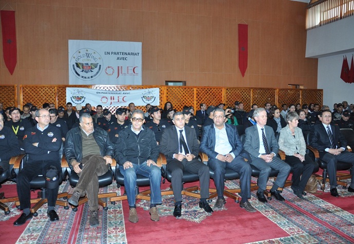 بشراكة مع مؤسسة خيرية و شركة جليك، عامل الاقليم يشرف على توزيع مساعدات مهمة لذوي الاحتياجات الخاصة بالجديدة