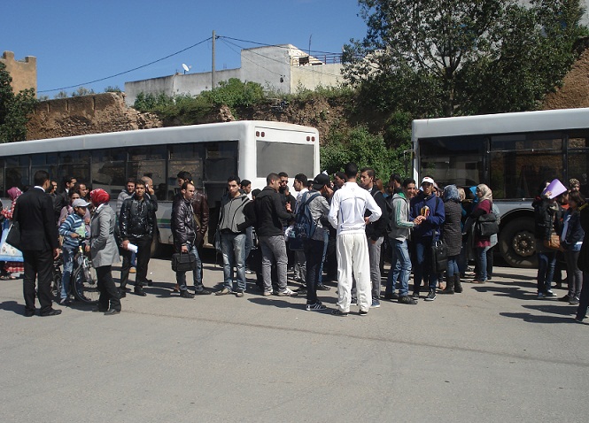 احتجاجات ووقفات للطلبة ومستخدمي شركة النقل أزاما بآزمور