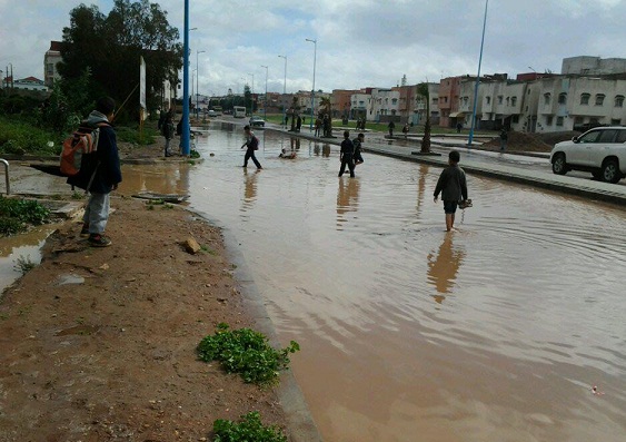 أطفال مدينة آزمور و الحلم بفضاءات ترفيهية و تثقيفية