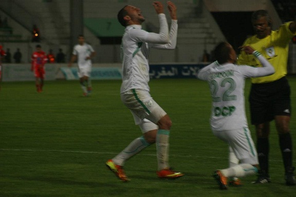 الخوف يرغم الدفاع الحسني الجديدي على التعادل أمام الوداد البيضاوي