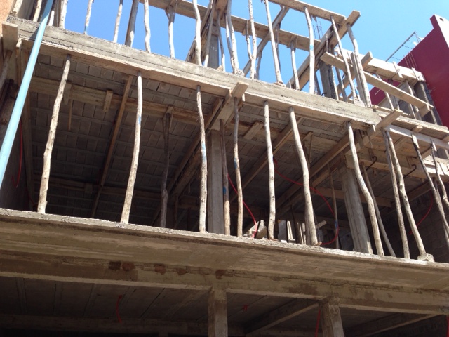 وفاة عامل بناء بعد سقوطه من منزل في طور البناء بحي الرياض بالجديدة