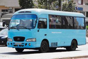 طوفان حافلات نقل المستخدمين تخنق شوارع الجديدة