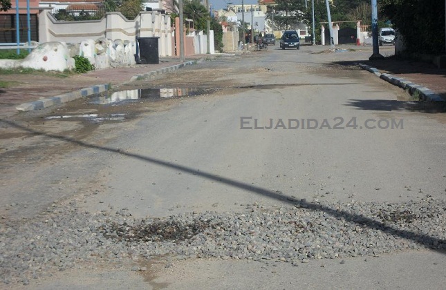 جماعة مولاي عبدالله تؤجل صرف 8 ملايير سنتيم إلى أجل غير مسمى، كانت مخصصة لتعبيد الشوارع والطرقات بسيدي بوزيد ومركز الجماعة