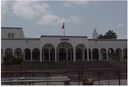 لماذا لم تستفيد ازمور من قاعة للرياضات وقاعة مغطاة للسباحة كما كان متوقعا ؟