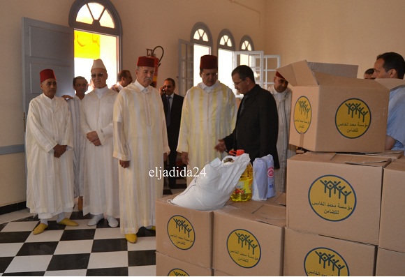 الجديدة: انطلاق عملية توزيع المواد الغدائية بحضور الكاتب العام للعمالة