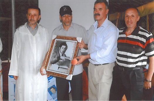 مجموعة مدارس أولاد احسين بنيابة الجديدة تكرم الأستاذ المتقاعد حاميد