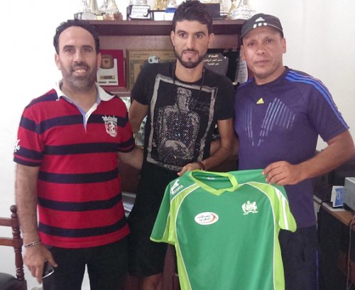 الدفاع الجديدي يتعاقد مع اللاعب بكر الهيلالي