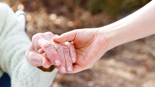 نداء إلى المحسنين