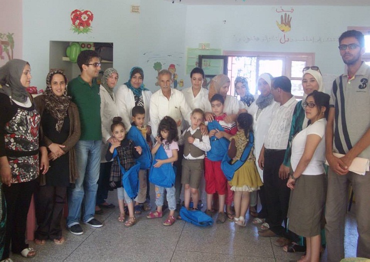 جمعية رياضة ومجتمع مدني توزع 350 حقيبة مدرسية على الأطفال في  الأقسام المدمجة و الأطفال في وضعية صعبة