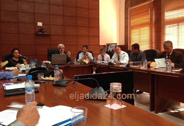 جامعة شعيب الدكالي تنظم ندوة صحفية وزيارة ميدانية للحي الجامعي والمقر الجديد للكلية متعددة التخصصات