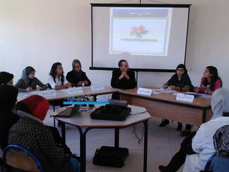 تنظيم مناظرة بالثانوية التأهيلية بئر أنزران حول موضوع الذكاء فطري أم مكتسب