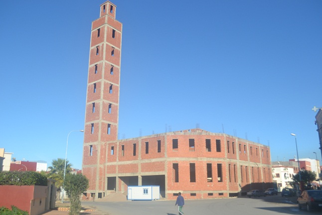 استئناف الأشغال بمسجد عمر بن الخطاب بحي الأمل بالجديدة بعد 6 سنوات من التوقف