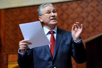 نقابة صيادلة اقليم الجديدة تتضامن مع وزير الصحة الحسين الوردي