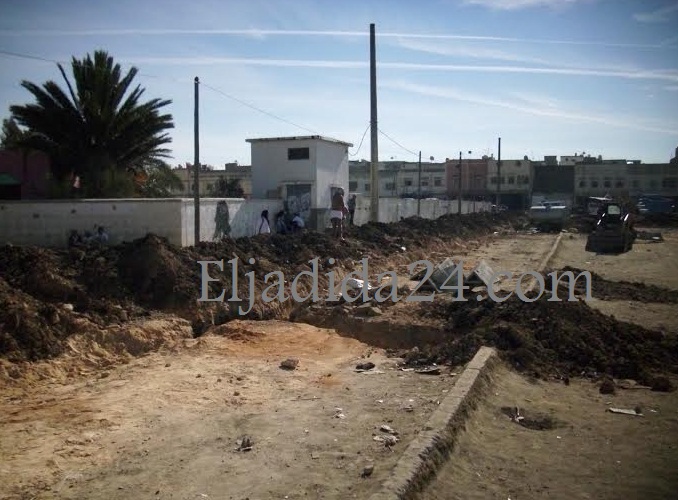 الزمامرة: إصلاح الطريق المؤدية إلى ثانوية يوسف بن تاشفين الإعدادية