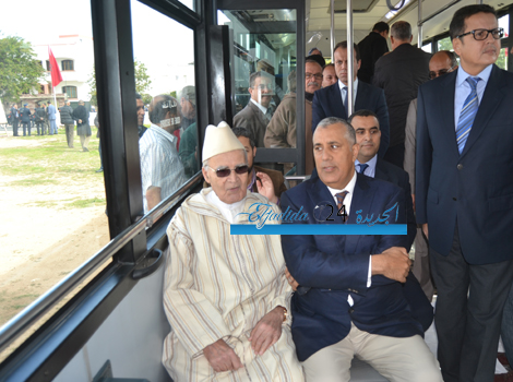 عامل اقليم الجديدة يعطي الانطلاقة الرسمية لشركة النقل الحضري الجديدة الكبرى