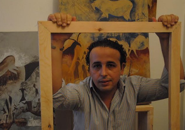 الفنان التشكيلي مبارك عمّان يعرض بأزمور آخر ابداعاته حول الإنسان وأصل الوجود