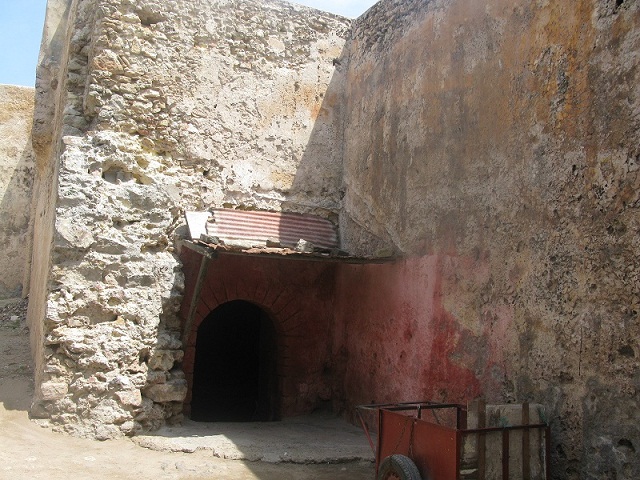 فران الحي البرتغالي عمره 500 سنة ويعد أقدم فران على الصعيد الوطني