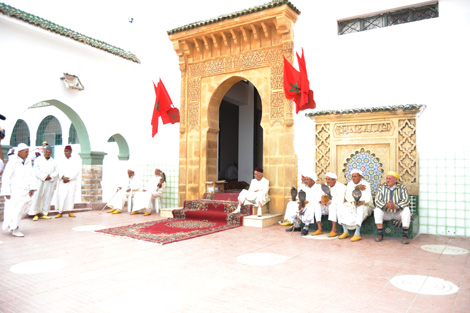 تأسيس جمعية تعنى بتسيير أمور الولي الصالح مولاي عبد الله خطوة إلى الأمام +صور الملف الاداري