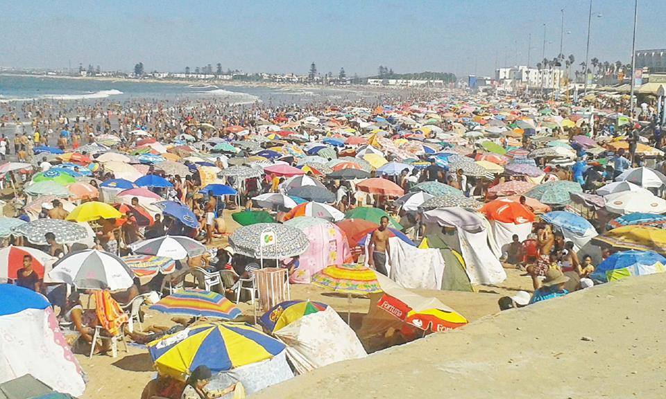 الفرقة السياحية تلقي القبض على فتاة بيضاوية بشاطئ الجديدة متلبسة بترويج وبيع المخدرات