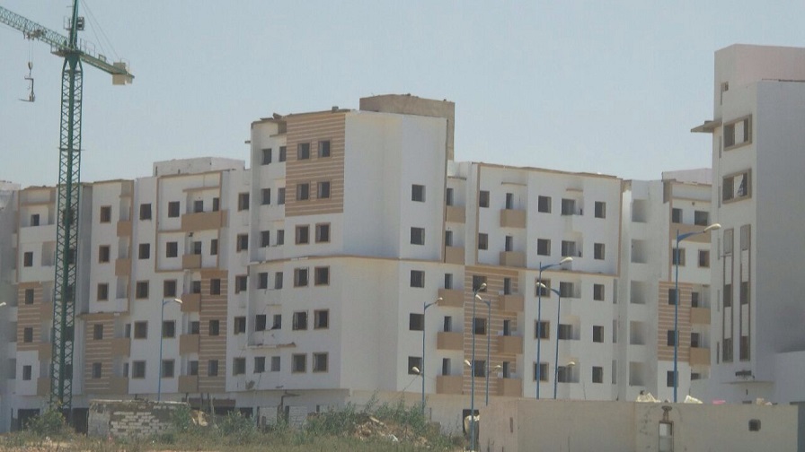 لجنة اقليمية تزور حي المطار بالجديدة للوقوف على معاناة وشكاوي المستفيدين من السكن الاقتصادي