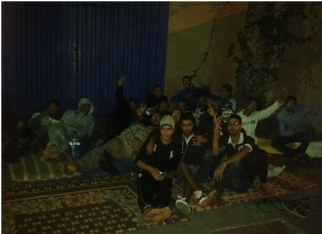 الطلبة المعتصمون أمام الحي الجامعي بالجديدة يرفضون دعوات السلطة المحلية ويواصلون اعتصامهم المفتوح