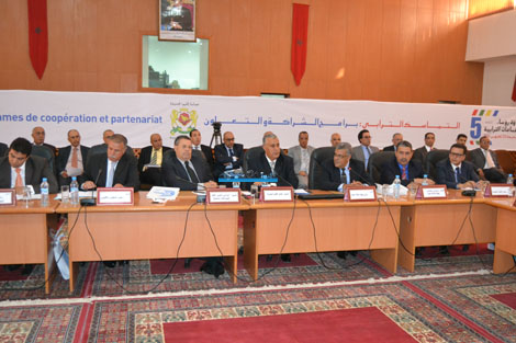 ندوة الرؤساء تنعقد موازاة مع معرض الفرس أهو اجتهاد أم بداية النهاية ؟